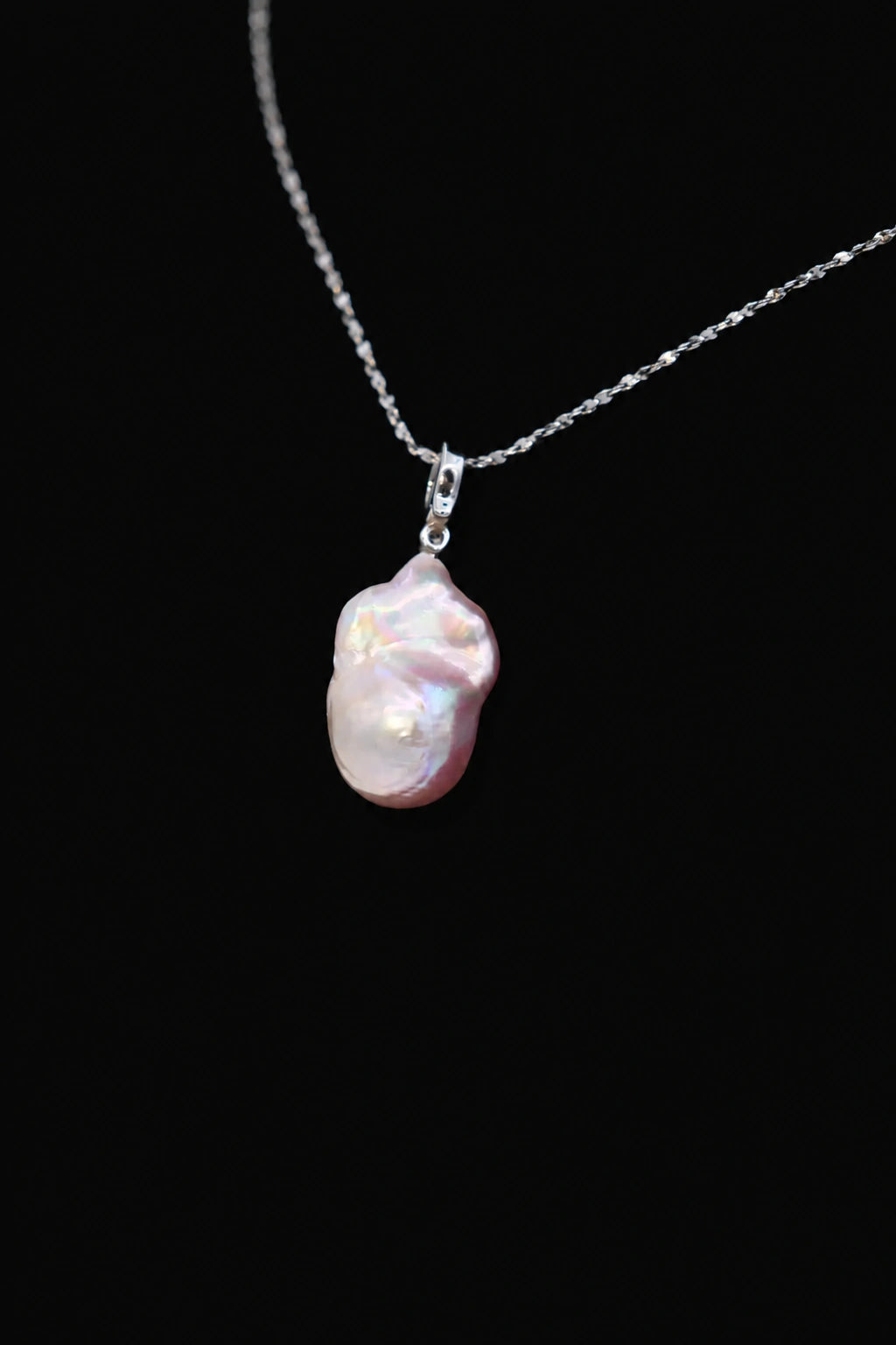 11-12mm Pink Freshwater Cultured Baroque Pearl Pendant Necklace - AAAA Quality