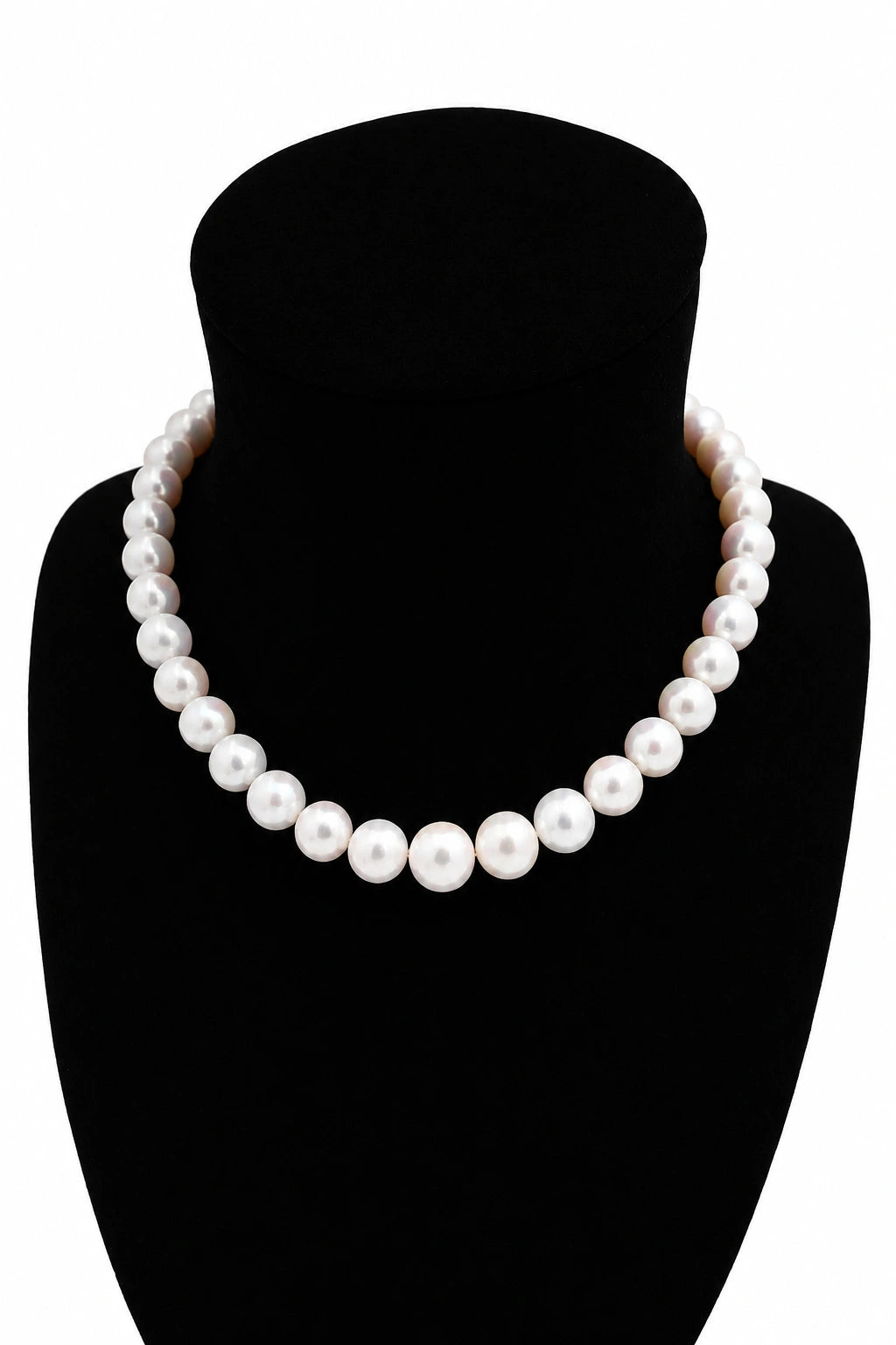 10.5-11.5mm White Freshwater Round Pearl Necklace - AAAA Quality