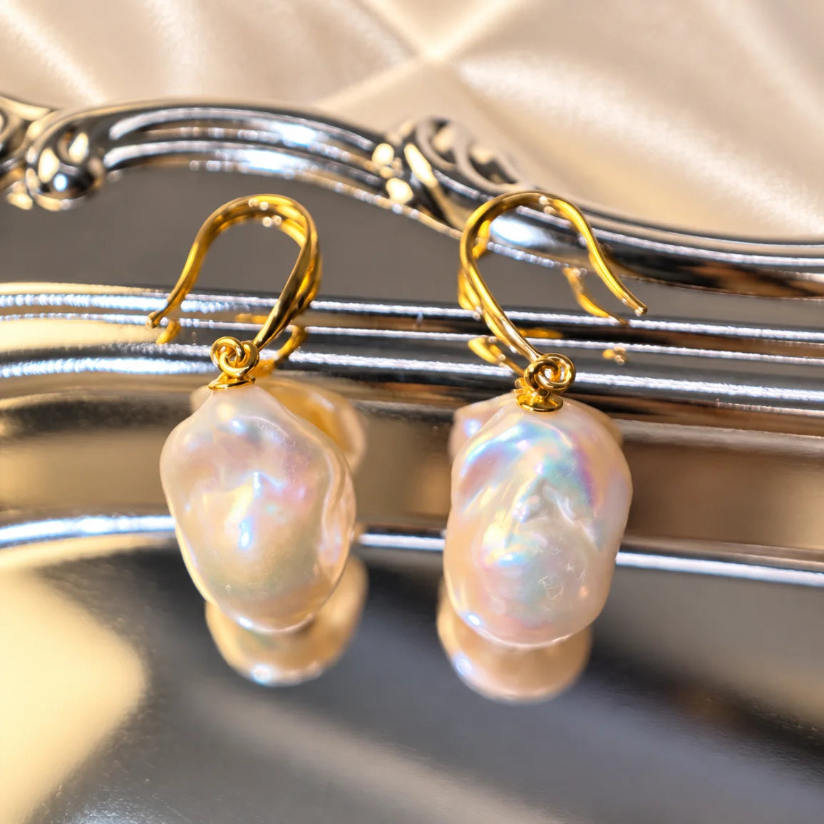 14K Gold White Freshwater Cultured Baroque Pearl Drop Earring