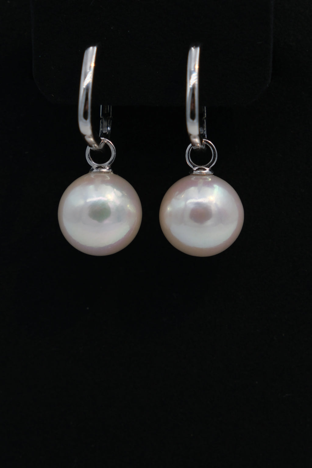 10-11mm White Freshwater Round Pearl Earring